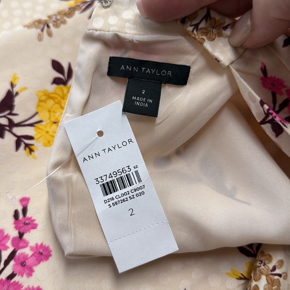 Ann Taylor NWT Ivory Floral Print Silky Mini Dress Size 2 - Picture 8 of 15